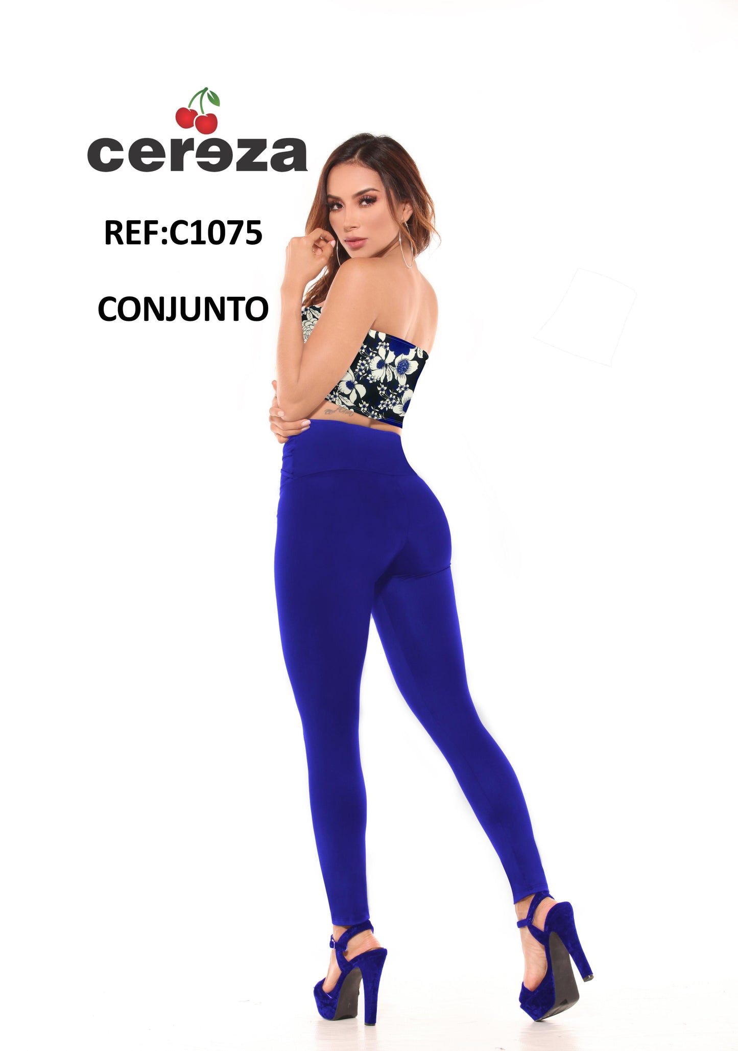 Ref. 004 -C1075 Conjunto Colombiano de Blusa Azul Decorada Floral e Calça Azul Feminina com Cintura Alta e Controle de Abdômen